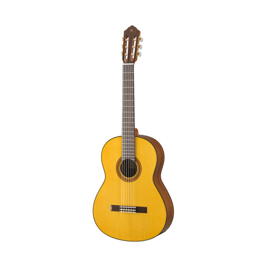 Yamaha CG162S Spruce Top 4/4 Classic Guitar