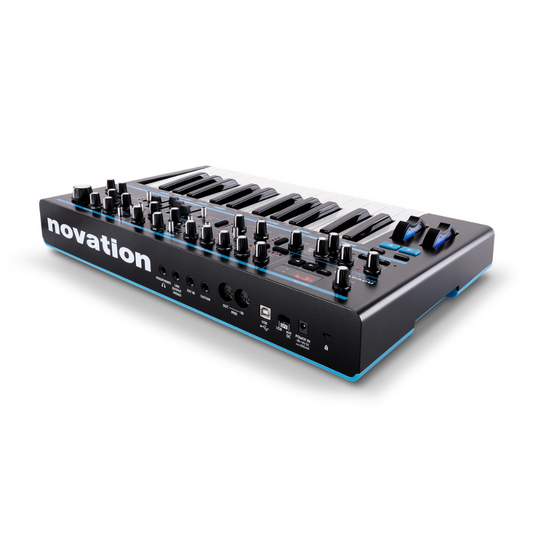 Novation Bass Station II – Classic Analog Monosynth