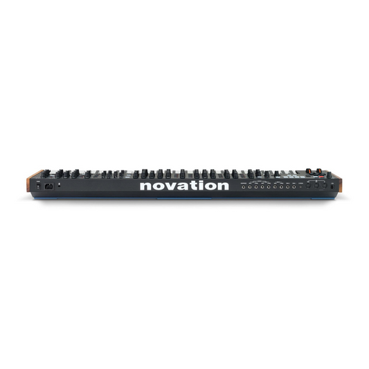 Novation Summit – 16-Voice Bi-Timbral Synthesizer