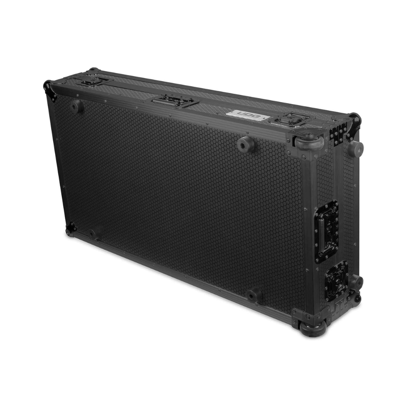 UDG Ultimate Flight Case Pioneer CDJ-3000 / 900NXS2 Plus (Laptop Shelf + Wheels), Black
